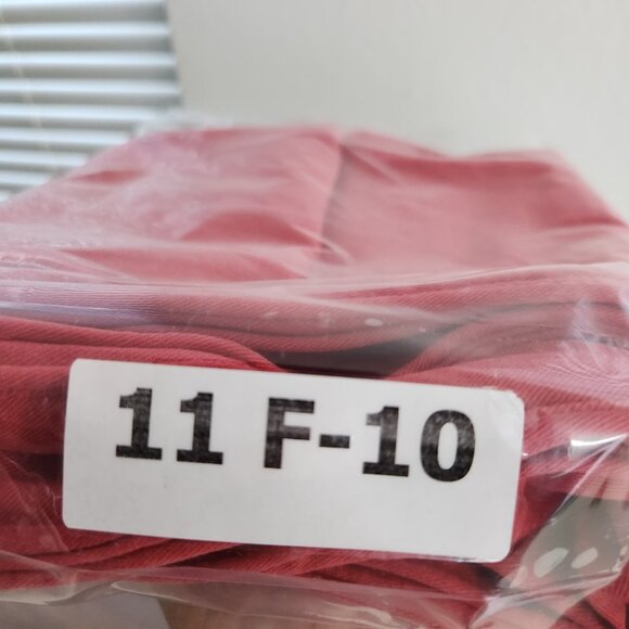 Pistola Utility Casual Pants Womens 29 Cropped Red Flat Front With Pockets - Picture 14 of 14